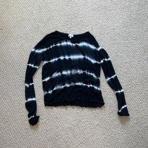 Long Sleeve black and white striped shirt